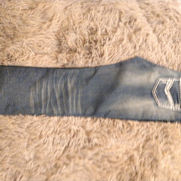 Jeans - Picture 3 of 5